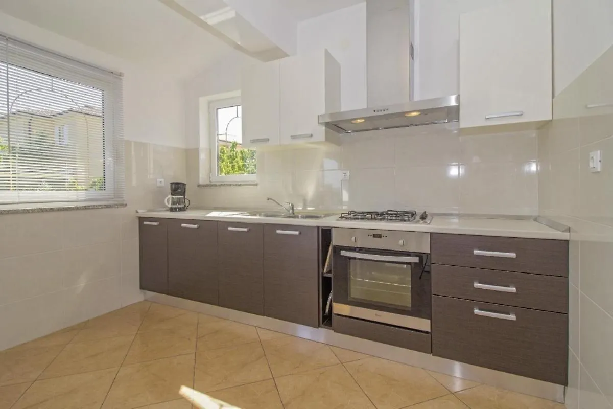 Apartments Doris In Rovinj Guest house