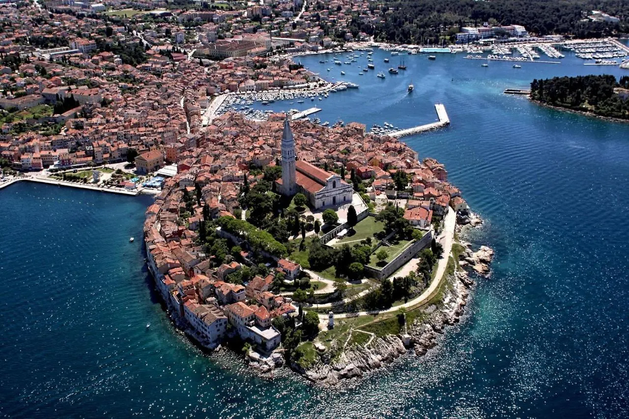 Apartments Doris In Rovinj Guest house