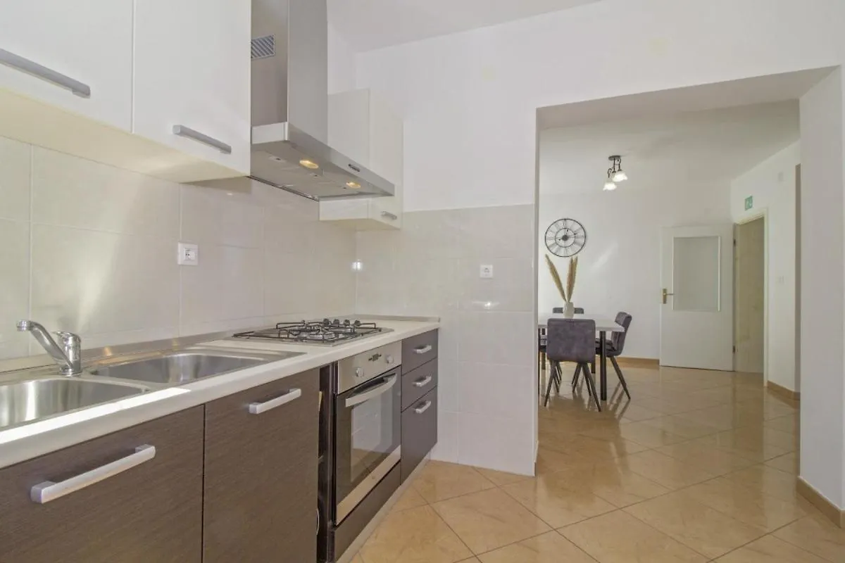 Apartments Doris In Ровинь 0*,  Хорватия
