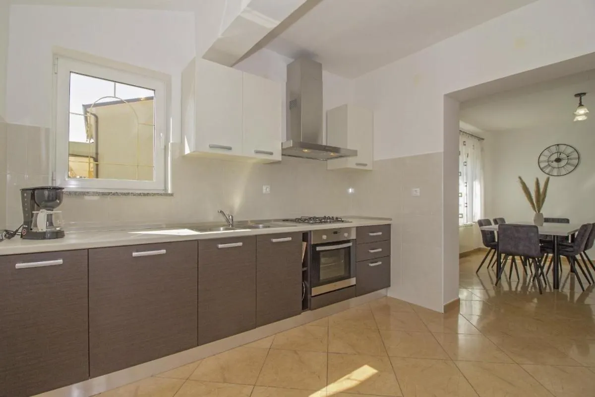 Apartments Doris In Ровинь Гостевой дом